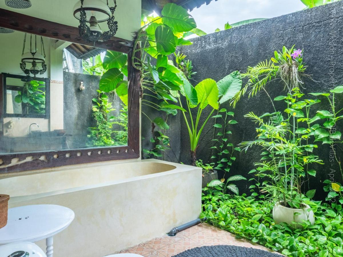 Villa Enjoy - Seminyak Center Dış mekan fotoğraf